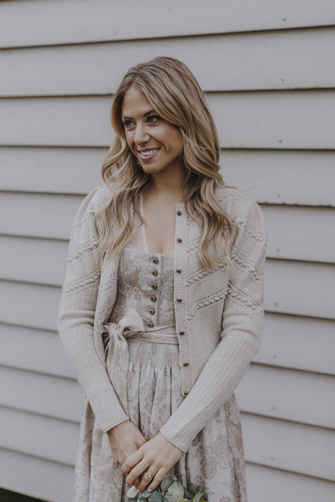 Dirndl Gottseidank x Beo mandel_05