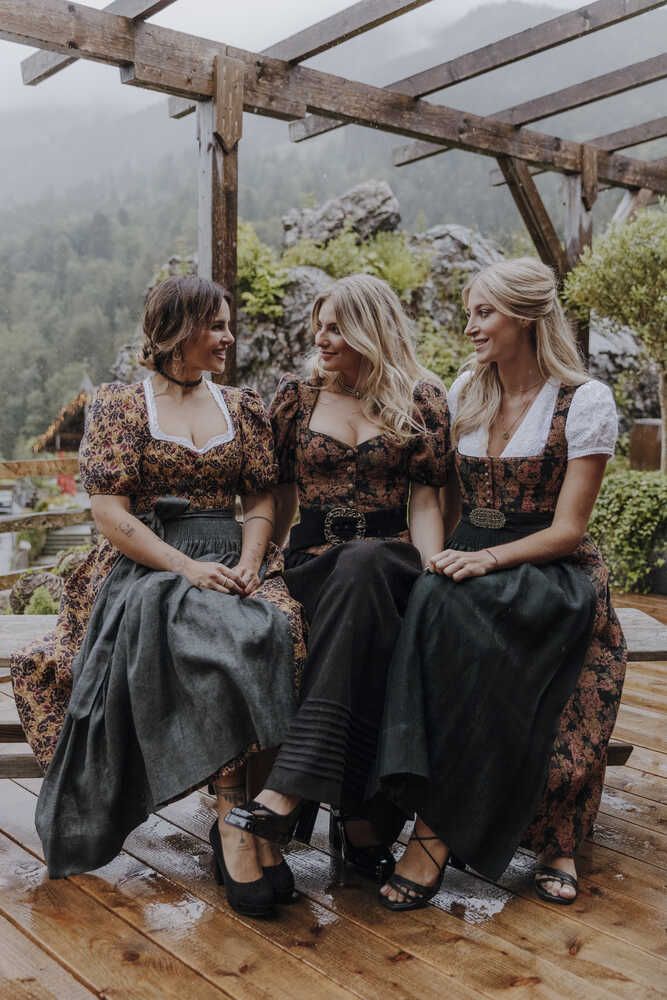 Drindl Annabelle Blumenmuster Detail 03