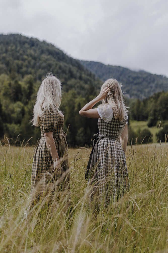 Dirndl Monika oliv Hahnentritt Detail 03