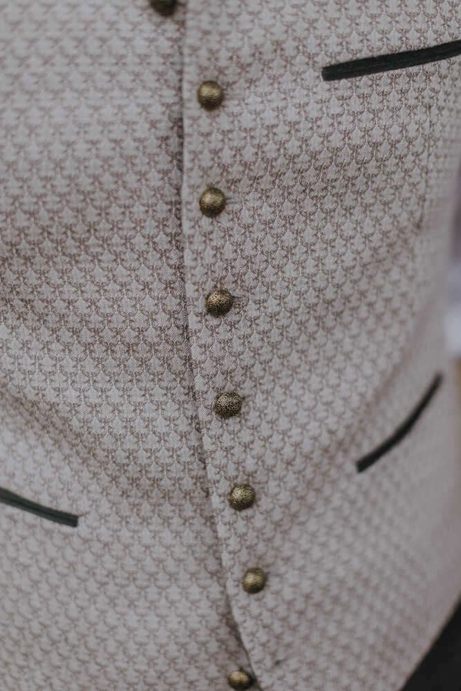 Weste Konstantin mandel (GSDxBeo) Detail 02