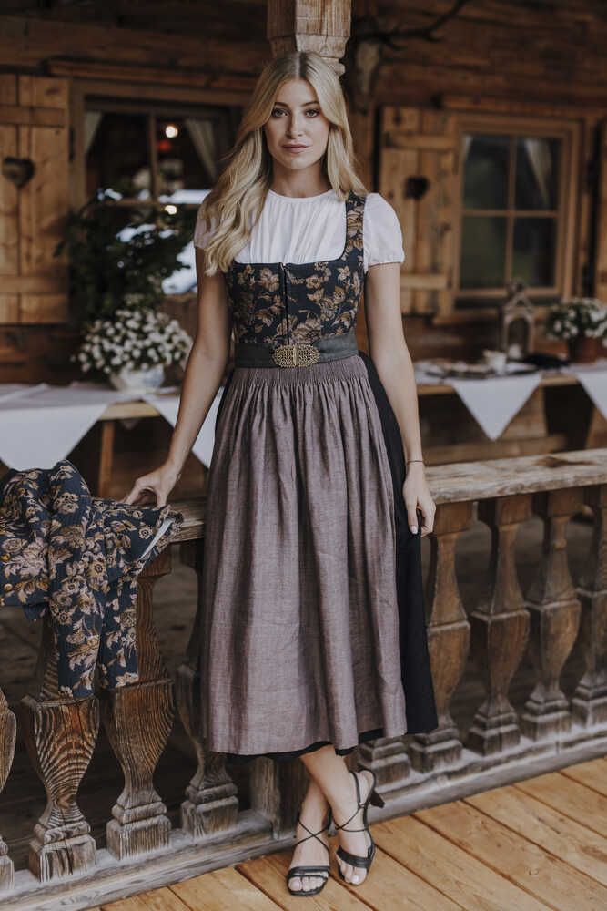 Dirndl Lissi in oxfordblau