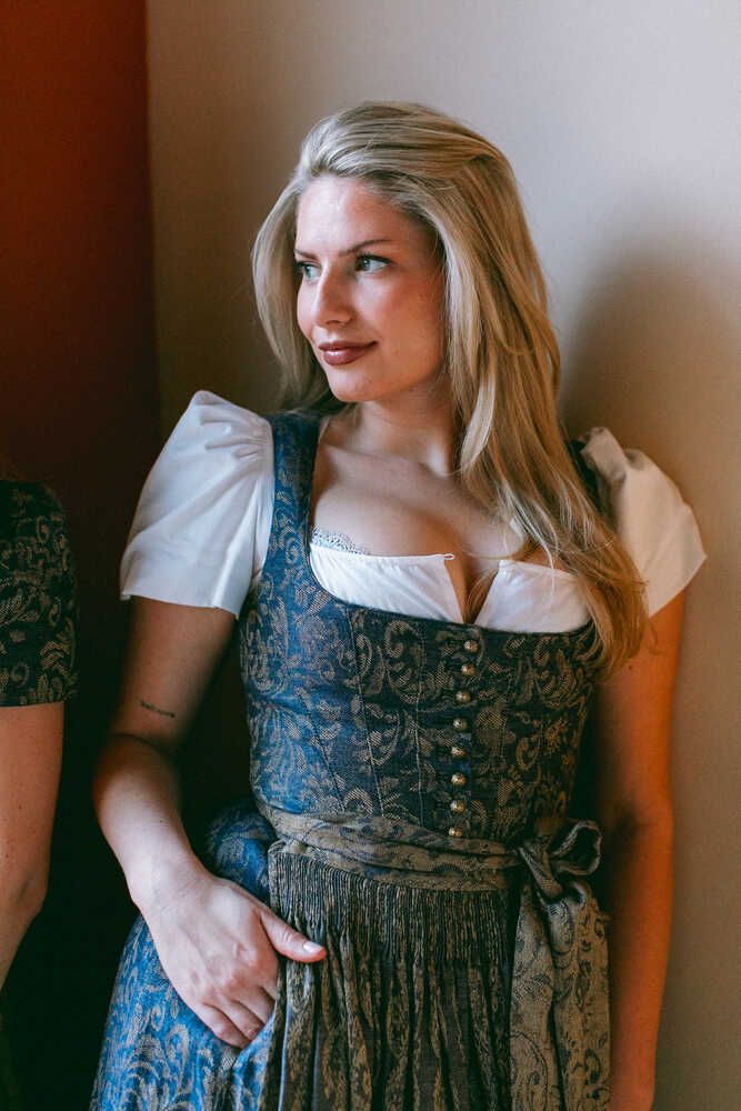 Dirndl Annabelle nachtblau